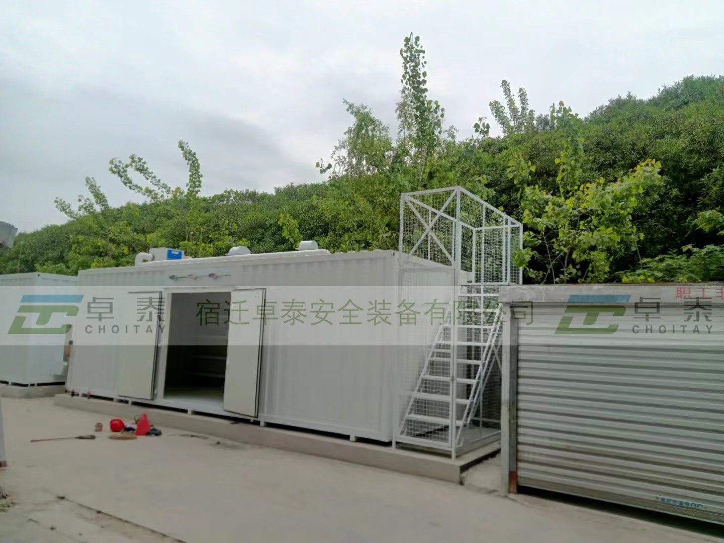 上海新能源車企戶外危化品防爆倉(cāng)庫(kù)交付